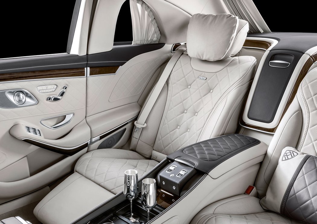 Mercedes-Maybach Pullman