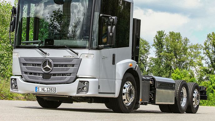 Mercedes-Benz představuje Econic NGT Mercedes-Benz představuje Econic NGT