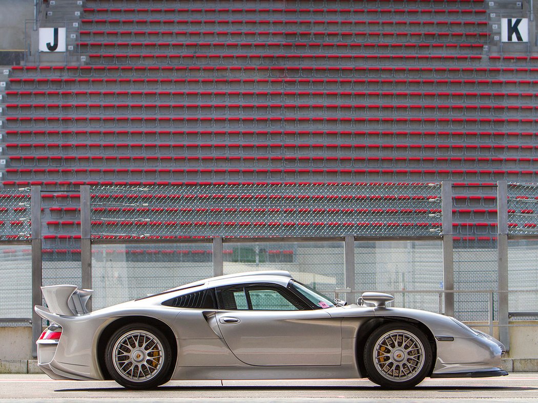 Porsche 911 GT1 Straßenversion (993) (1997)