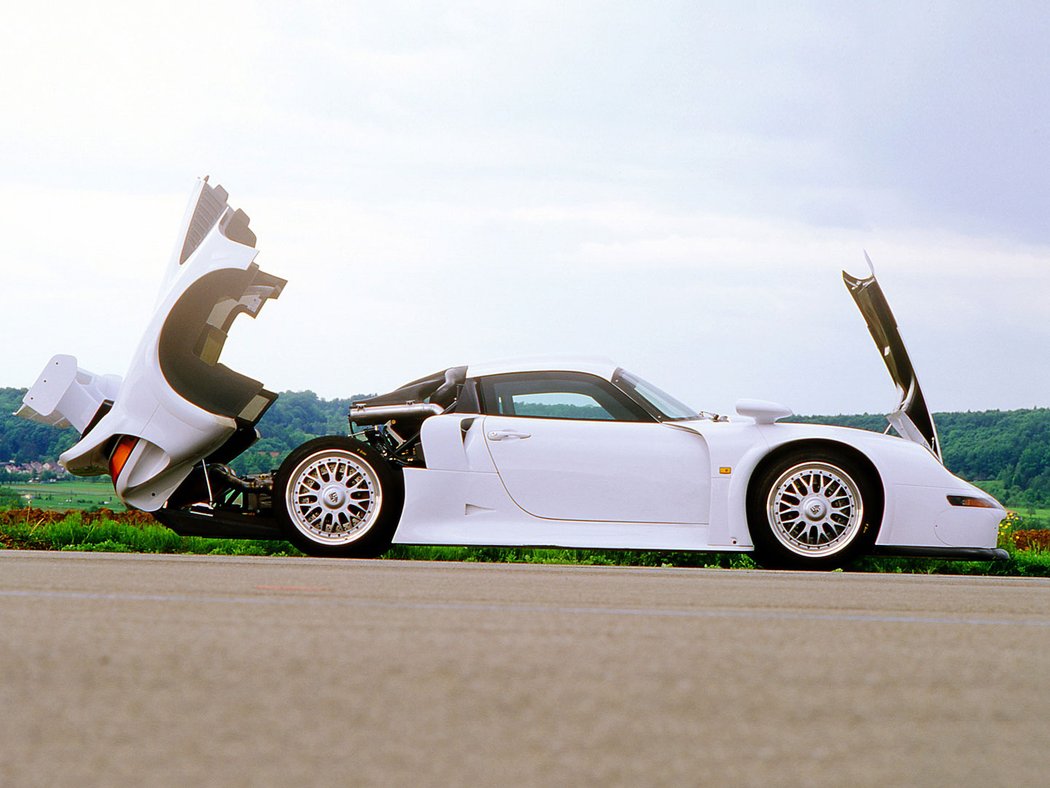 Porsche 911 GT1