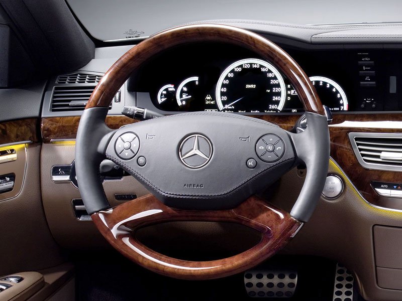 Mercedes-Benz S