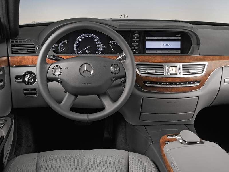 Mercedes-Benz S