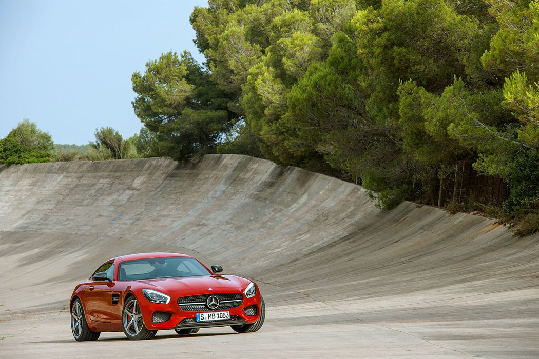 Mercedes-Benz AMG GT