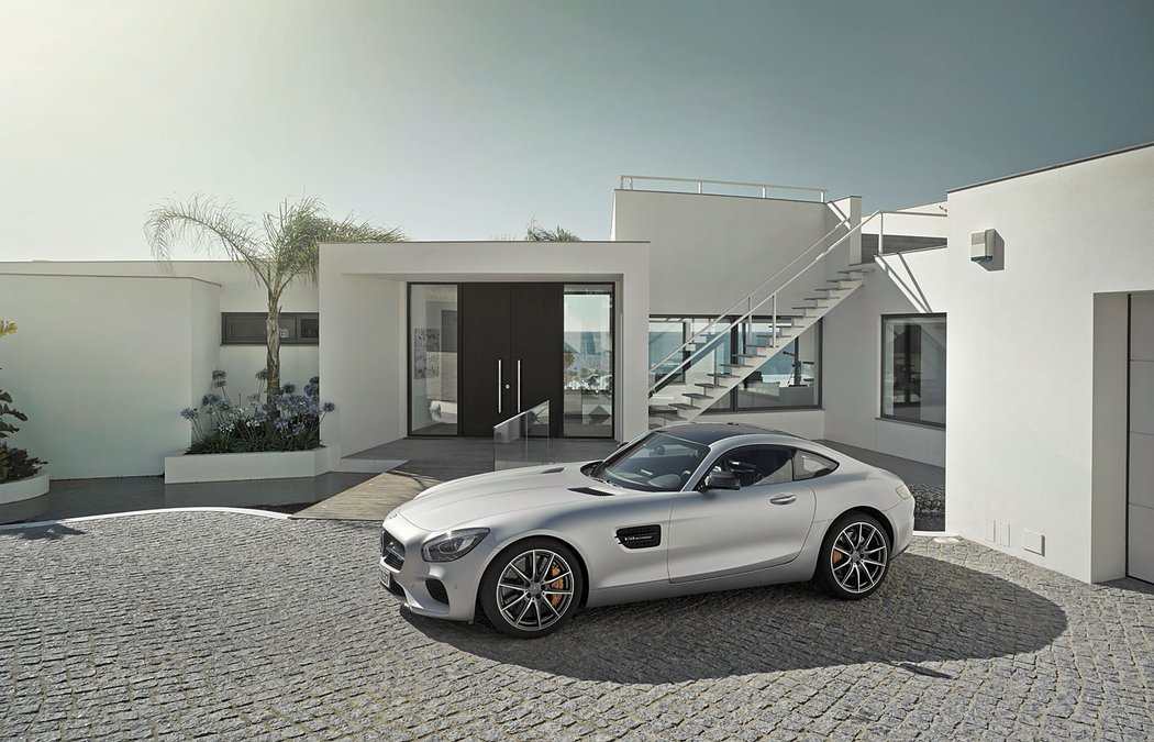 Mercedes-Benz AMG GT