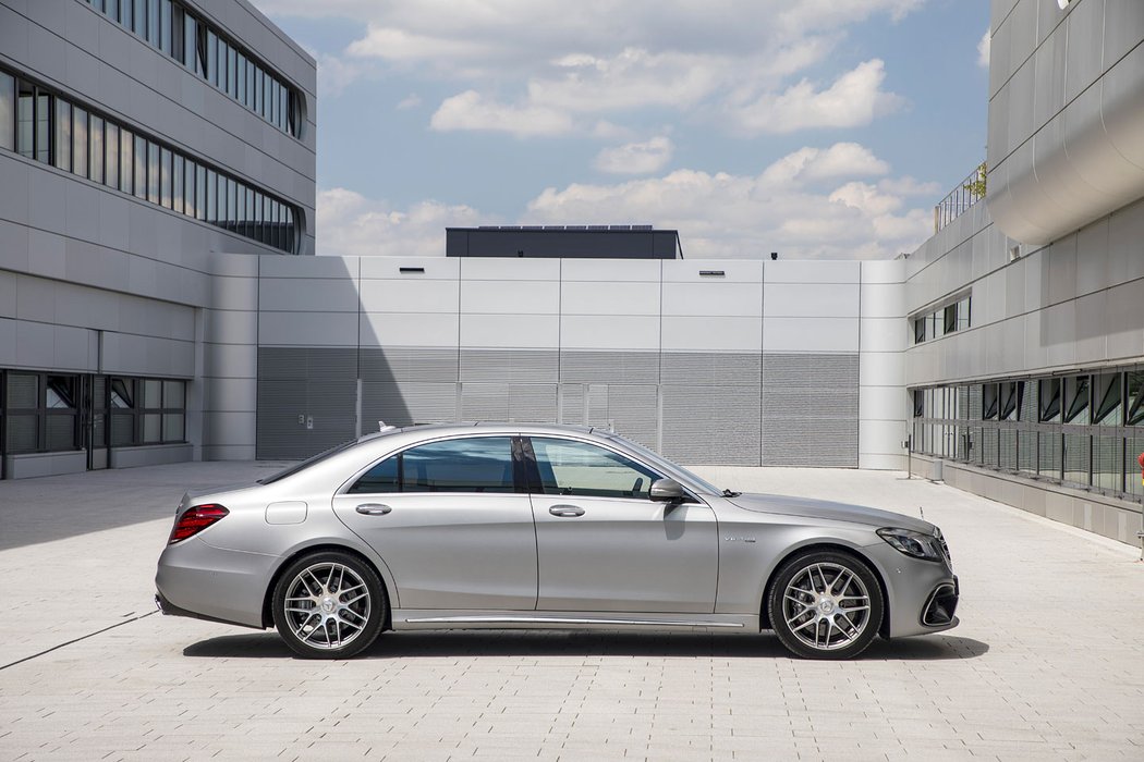 Mercedes-AMG S