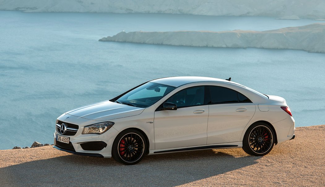 Mercedes-Benz CLA