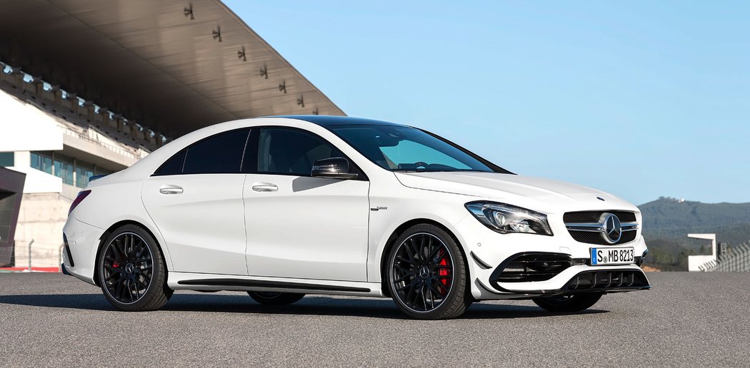 Mercedes-Benz CLA