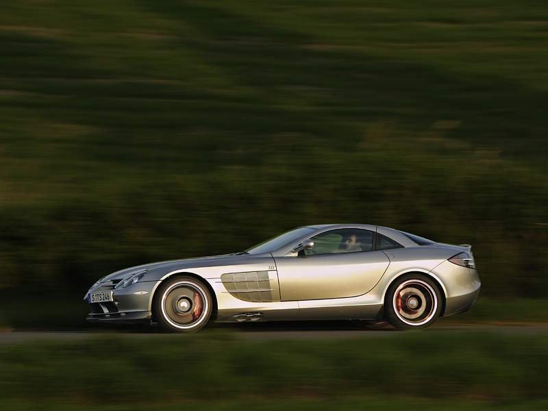 Mercedes-Benz SLR