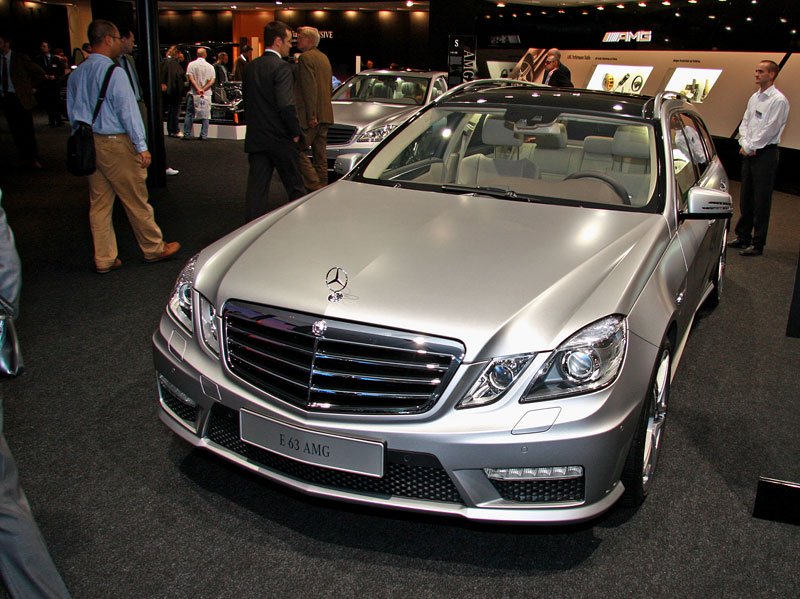 Mercedes-Benz E