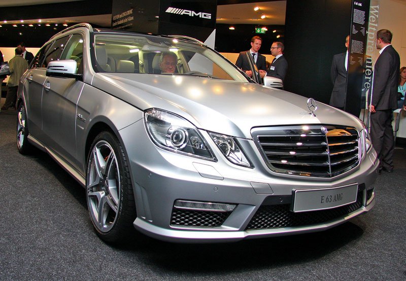 Mercedes-Benz E