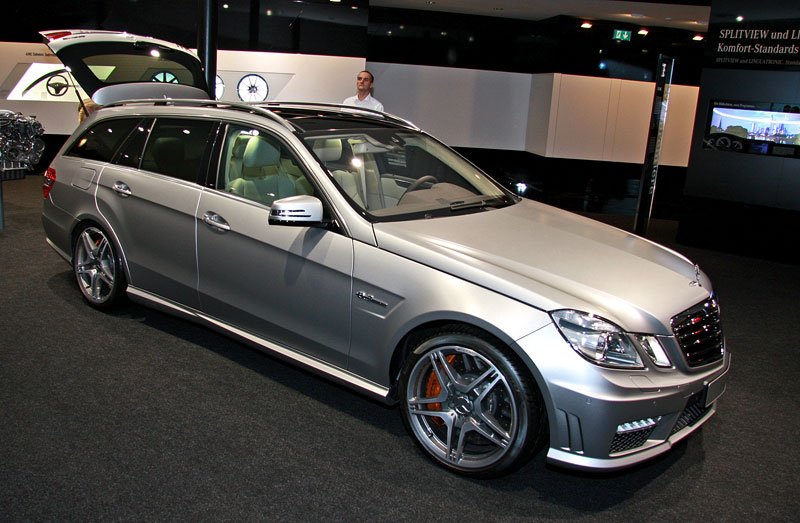 Mercedes-Benz E