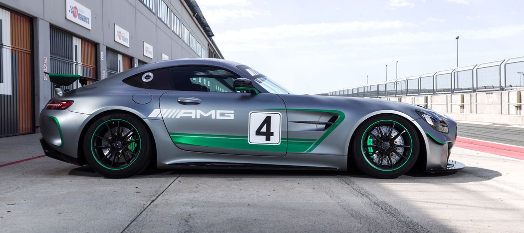 Mercedes-AMG GT4