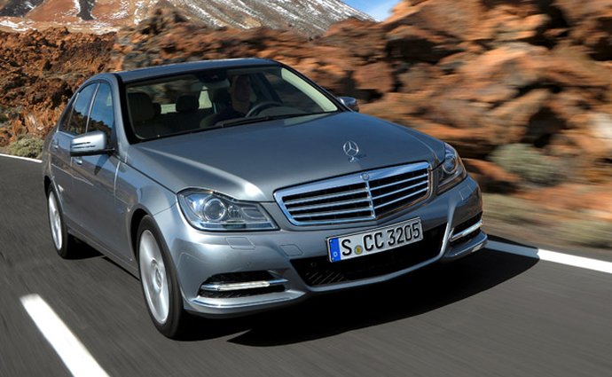 Nový Mercedes-Benz C dostane dravější styl a pět karoserií