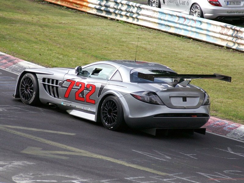 Mercedes-Benz SLR