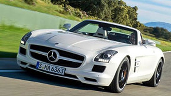 Mercedes-Benz SLS AMG Roadster: Bezkřídlý gullwing oficiálně