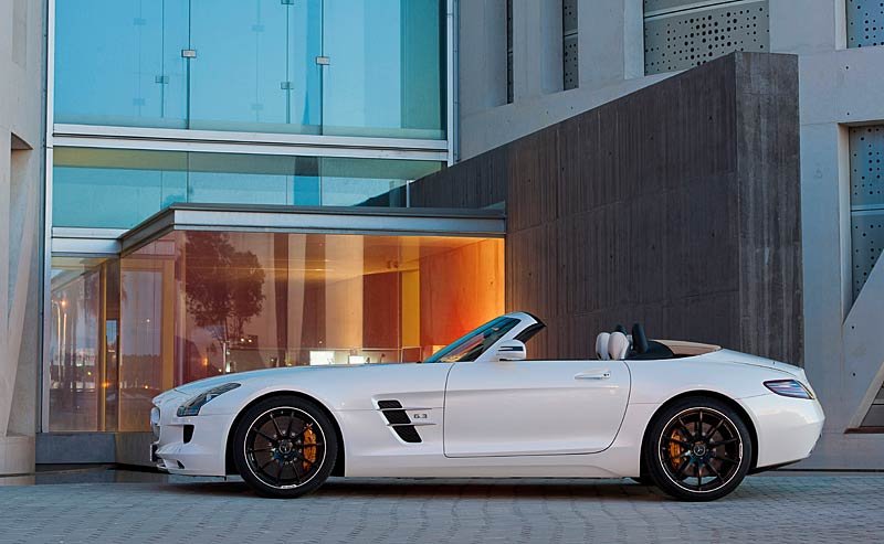 Mercedes-Benz SLS AMG Roadster