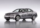 Mercedes-Benz C 220 CDI bude jezdit za 4,5 l/100km, E 250 CDI za 4,9 l/100 km