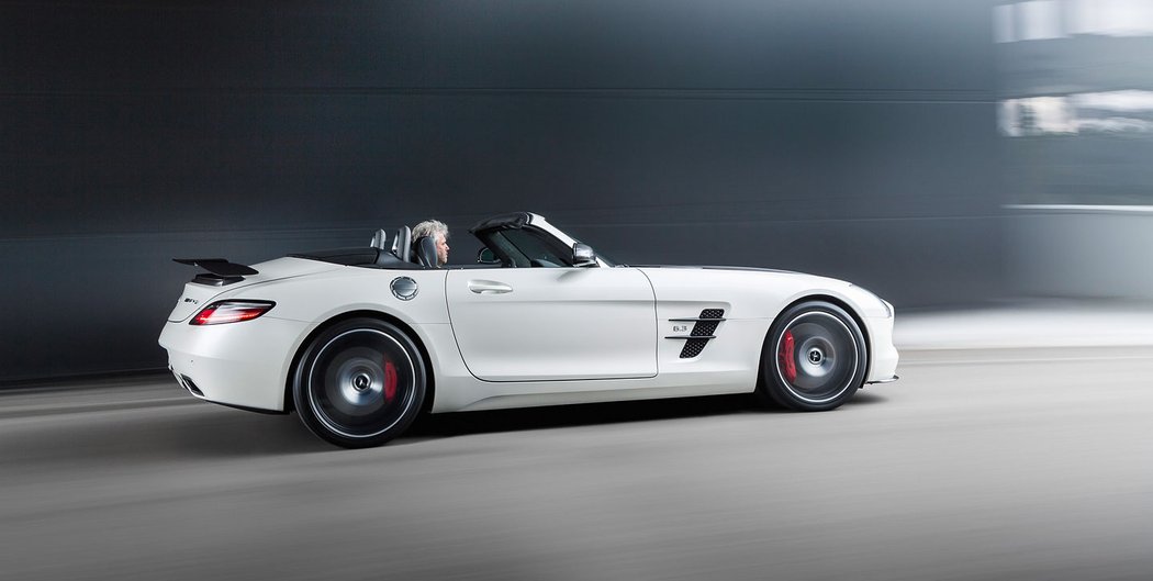 Mercedes-Benz SLS