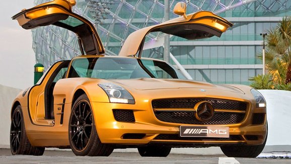 Mercedes-Benz SLS AMG dostane nástupce bez výklopných dveří