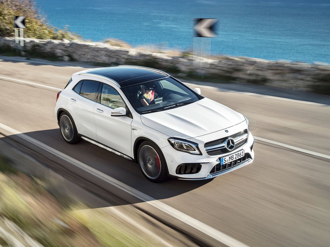 Mercedes-Benz GLA