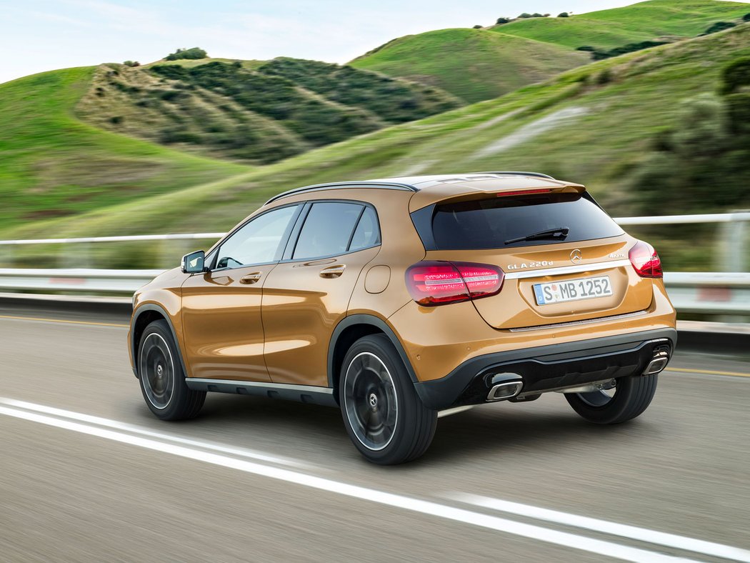 Mercedes-Benz GLA