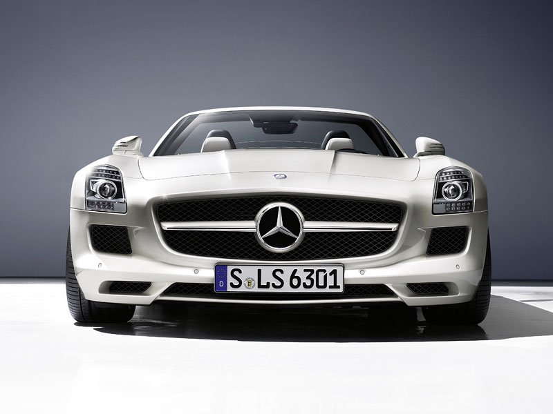 Mercedes-Benz SLS