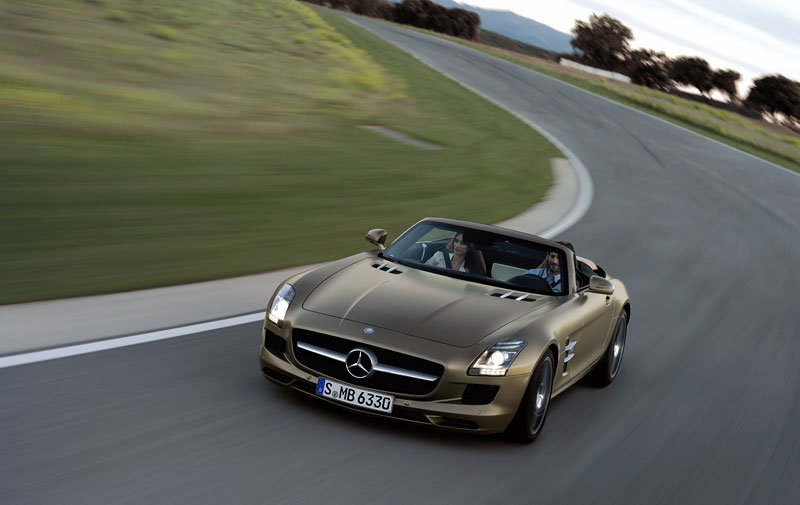 Mercedes-Benz SLS