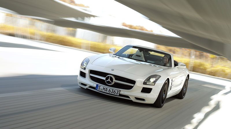 Mercedes-Benz SLS