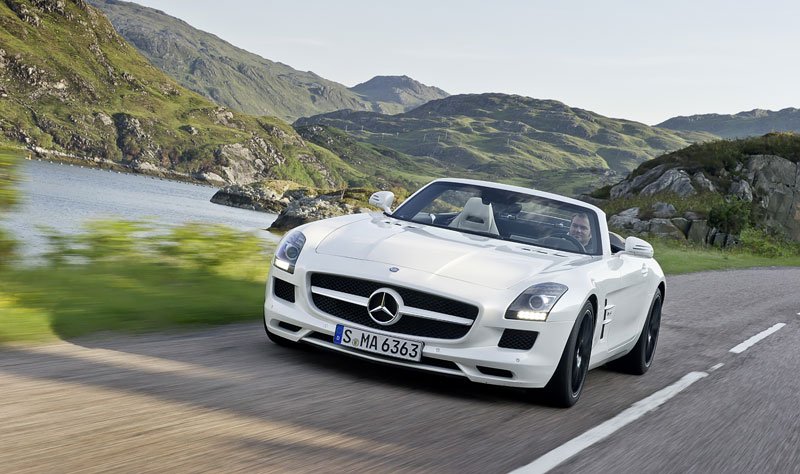 Mercedes-Benz SLS