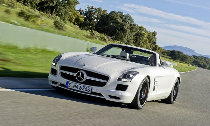 Mercedes-Benz SLS