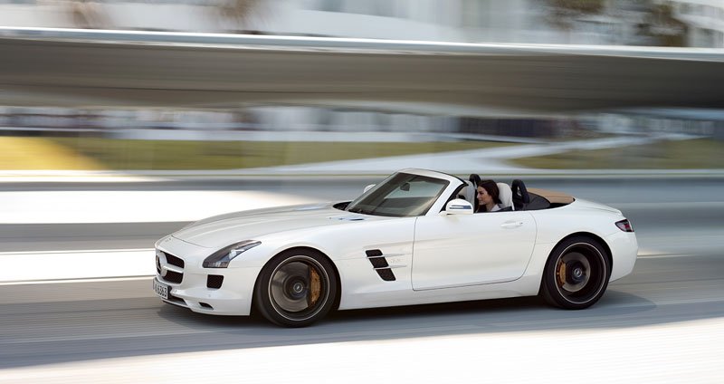 Mercedes-Benz SLS