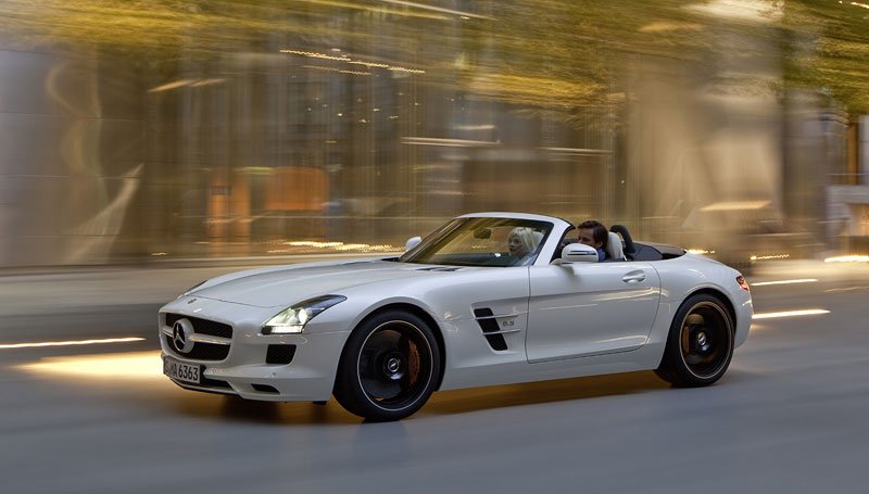 Mercedes-Benz SLS