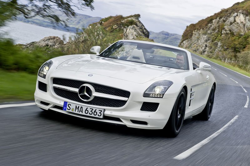 Mercedes-Benz SLS