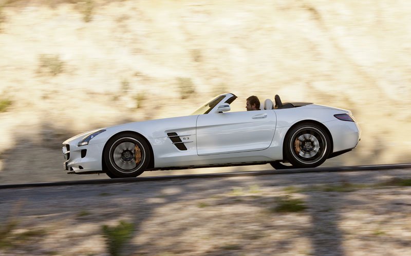 Mercedes-Benz SLS