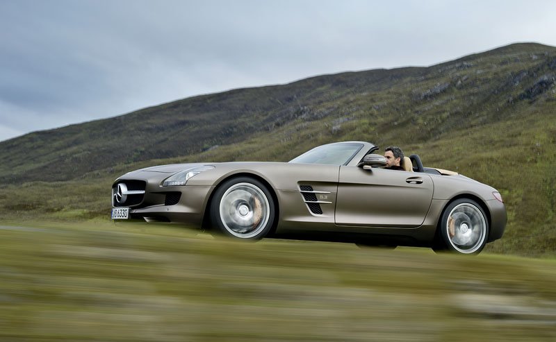 Mercedes-Benz SLS