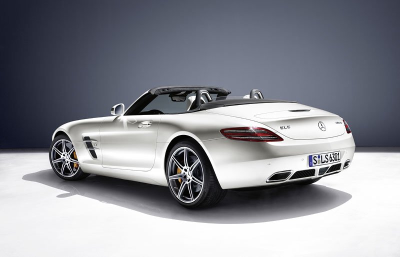 Mercedes-Benz SLS