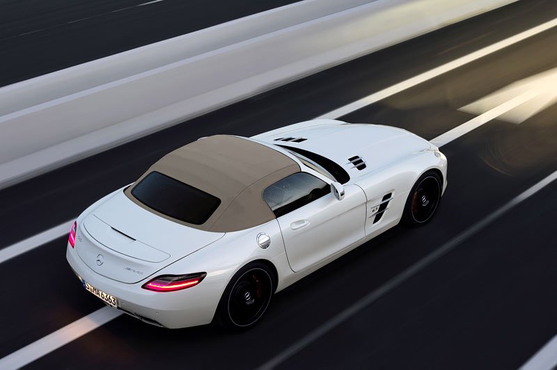 Mercedes-Benz SLS