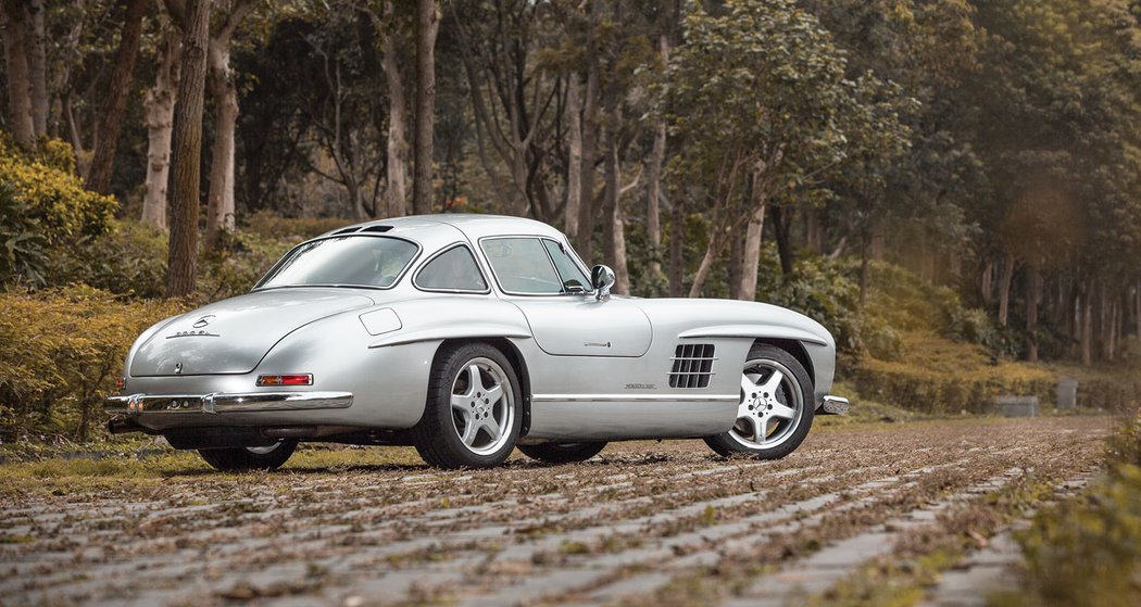 Mercedes-Benz 300 SL