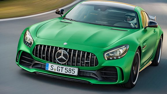 Mercedes-AMG GT R: Zelená bestie má 430 kW a umí 318 km/h (+video)