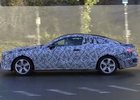 Video: Mercedes-Benz E Coupe ukazuje siluetu