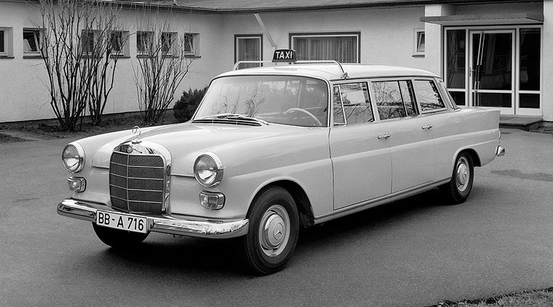 Mercedes-Benz W110 FIntail long