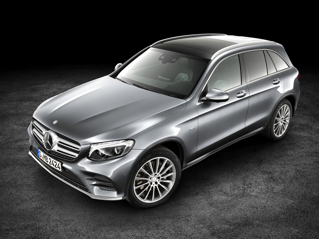 mercedesbenz premioveznacky vodikovaauta crossover