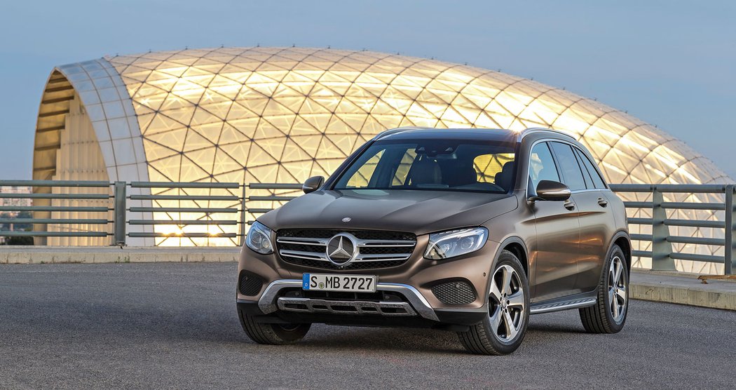 mercedesbenz premioveznacky vodikovaauta crossover