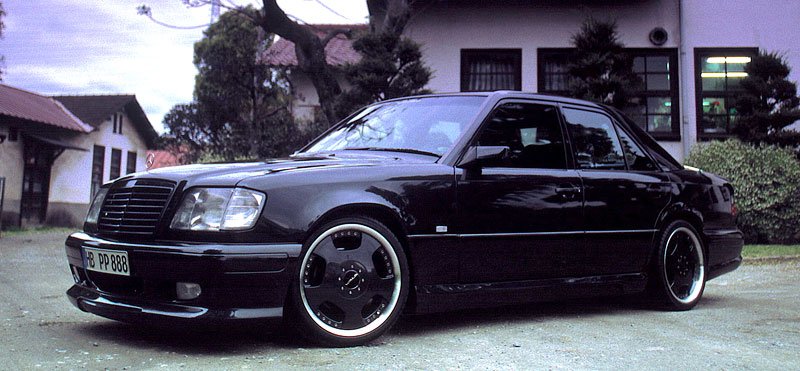 Mercedes-Benz E