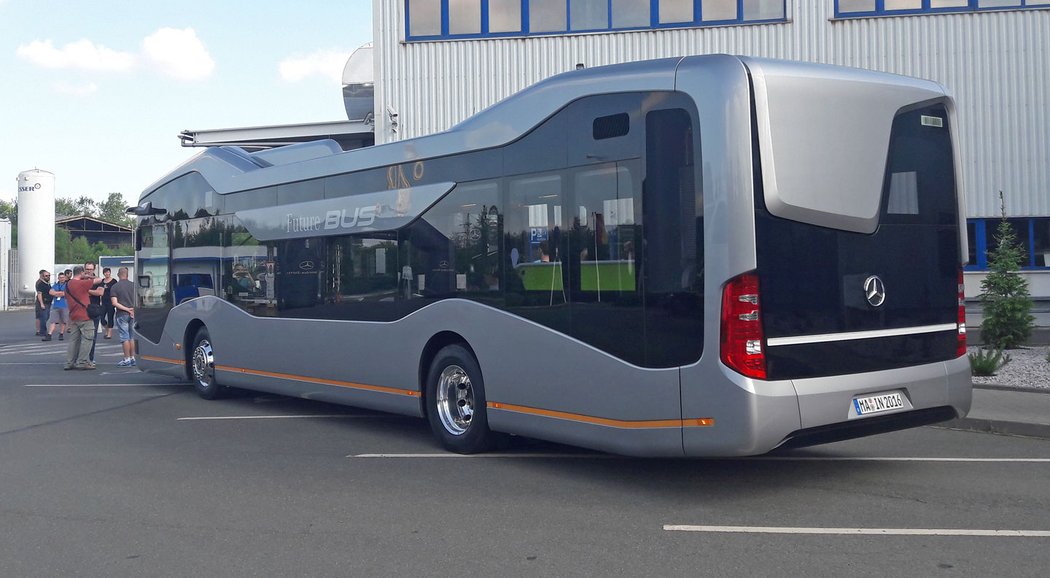 Mercedes-Benz Future Bus