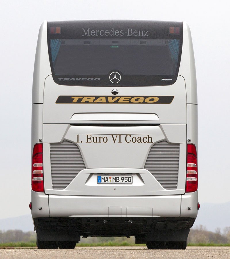 Travego Edition 1 bylo prvním coachem s motorem splňujícím emisní požadavek Euro 6