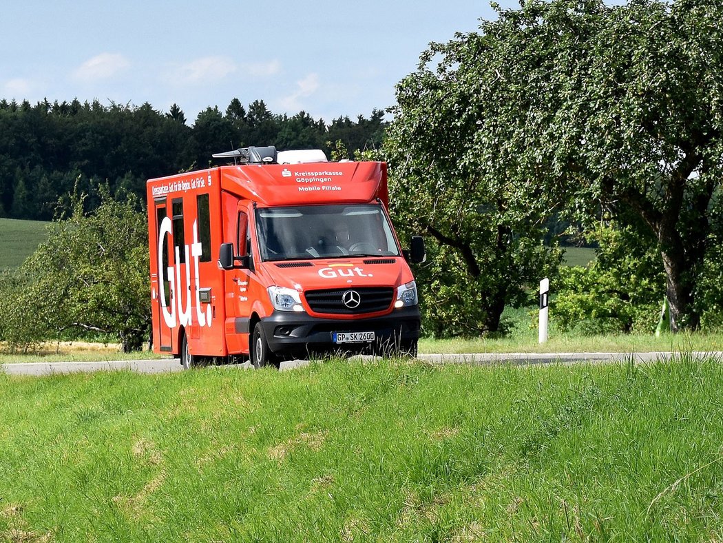 Mercedes-Benz Sprinter