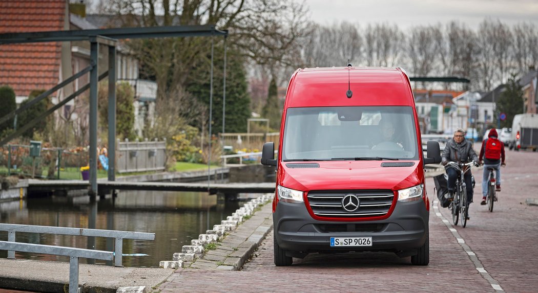 Mercedes-Benz Sprinter