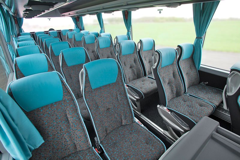 Travego Edition 1 v provedení L nabízí pohodlné sezení 57 + 2 osobám