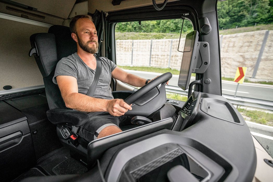 Mercedes-Benz New Actros